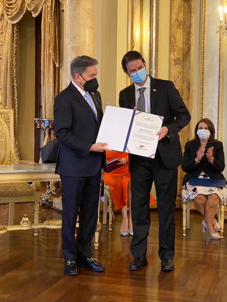 ATP_panama's tweet photo. El presidente de la República, Laurentino Cortizo, instaló la Comisión del Bicentenario, encargada de la celebración, del 10 al 28 de noviembre de 2021, de los 200 años de la Independencia de Panamá de España. (Cont...) https://t.co/Bd3rXyfi9R