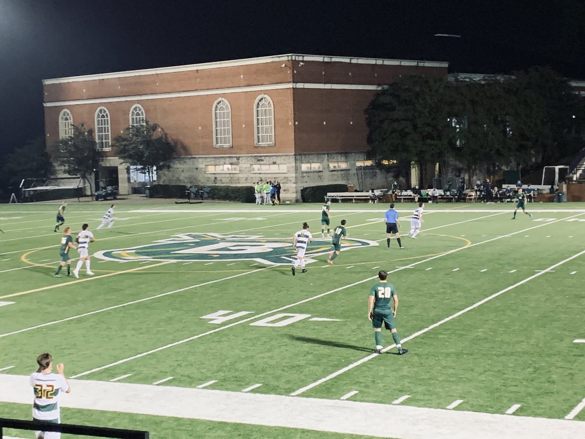 BelhavenBlazers's tweet photo. ⚽️ 1st Green vs Gold Scrimmage under the lights for @BelhavenSoccer! #GoBlazers https://t.co/h8llu79hlH