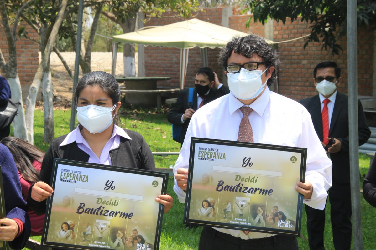 AdventistasANoP's tweet photo. Hoy en la ANoP, familias deciden por Jesús.
#MasAllaDelDolor existe Esperanza
#pandemia2020 #SinMiedoAlFuturo #esperanzaenDios #anop 
@CarlosRequejoP @JimmyLevano1 @janura7 @alejandrobullon https://t.co/20LfAQOG8Y