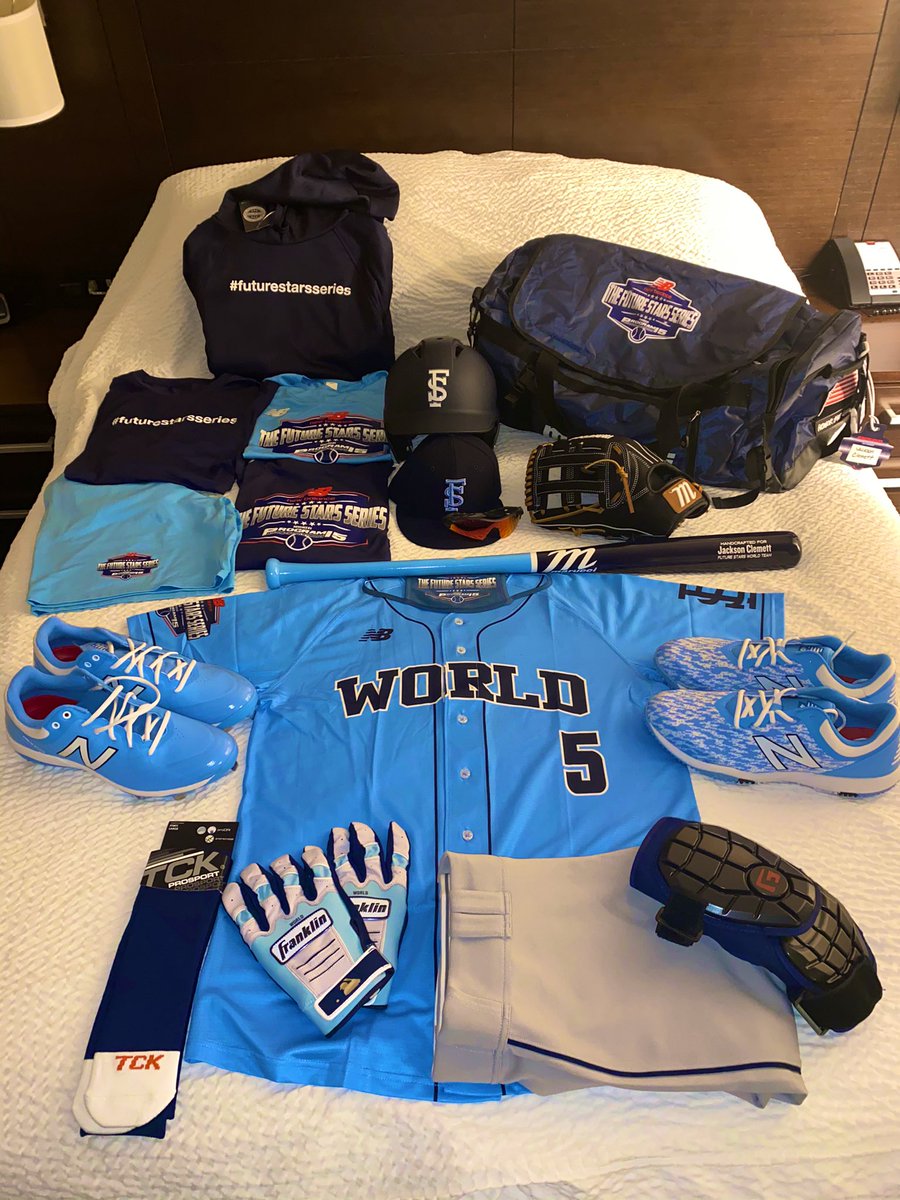 Extremely grateful for this opportunity.🙏 Big thanks to <a href="/_JeremyBooth/">Jeremy Booth</a> <a href="/NB_Baseball/">New Balance Baseball</a> <a href="/MarucciSports/">Marucci</a> <a href="/ftrstarsseries/">New Balance 𝗙𝘂𝘁𝘂𝗿𝗲 𝗦𝘁𝗮𝗿𝘀 𝗦𝗲𝗿𝗶𝗲𝘀</a> @Program15BB  #worldteam #futurestarsseries