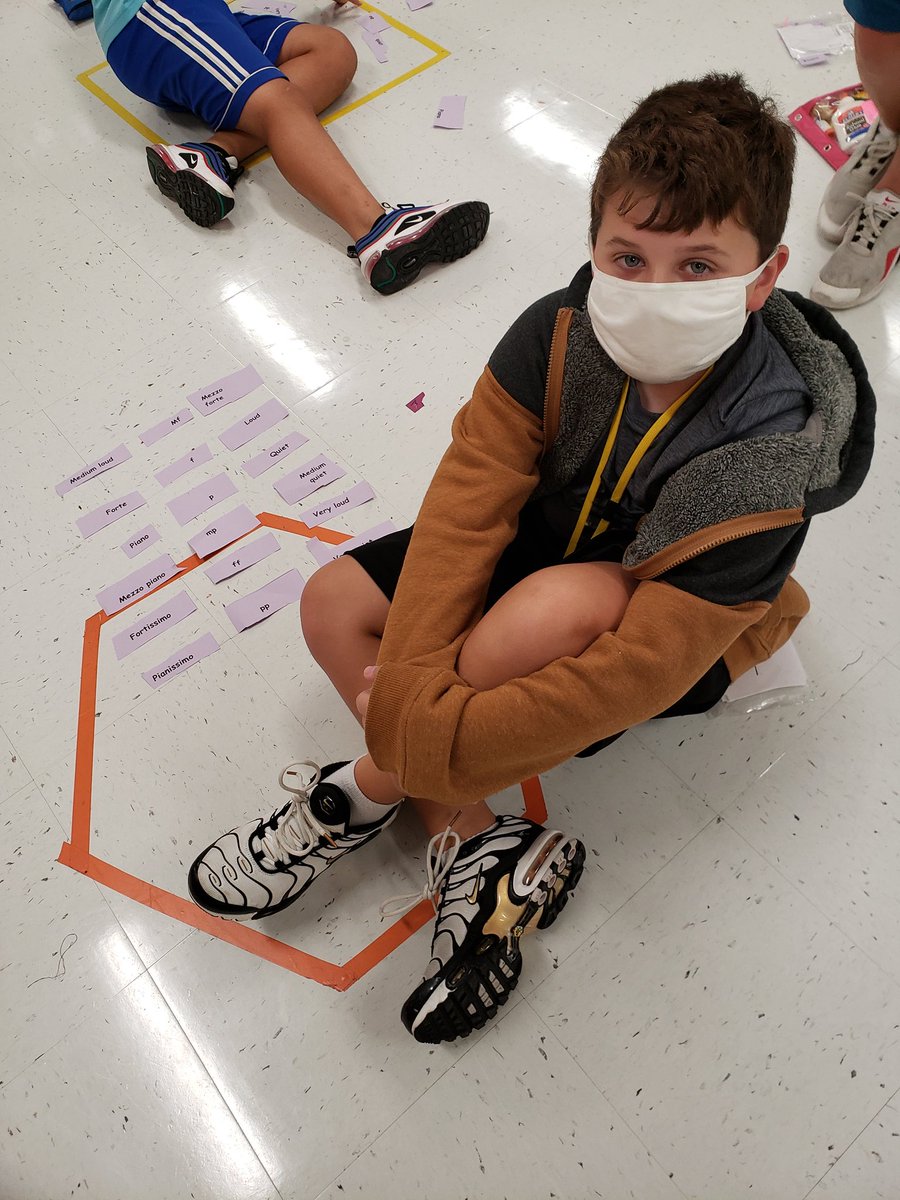 Davis music student know about their dynamics music terms! <a href="/DavisElemRCISD/">DavisElemRCISD</a> <a href="/rcisdfinearts/">Royse City ISD Fine Arts</a> #RCISDJOY
