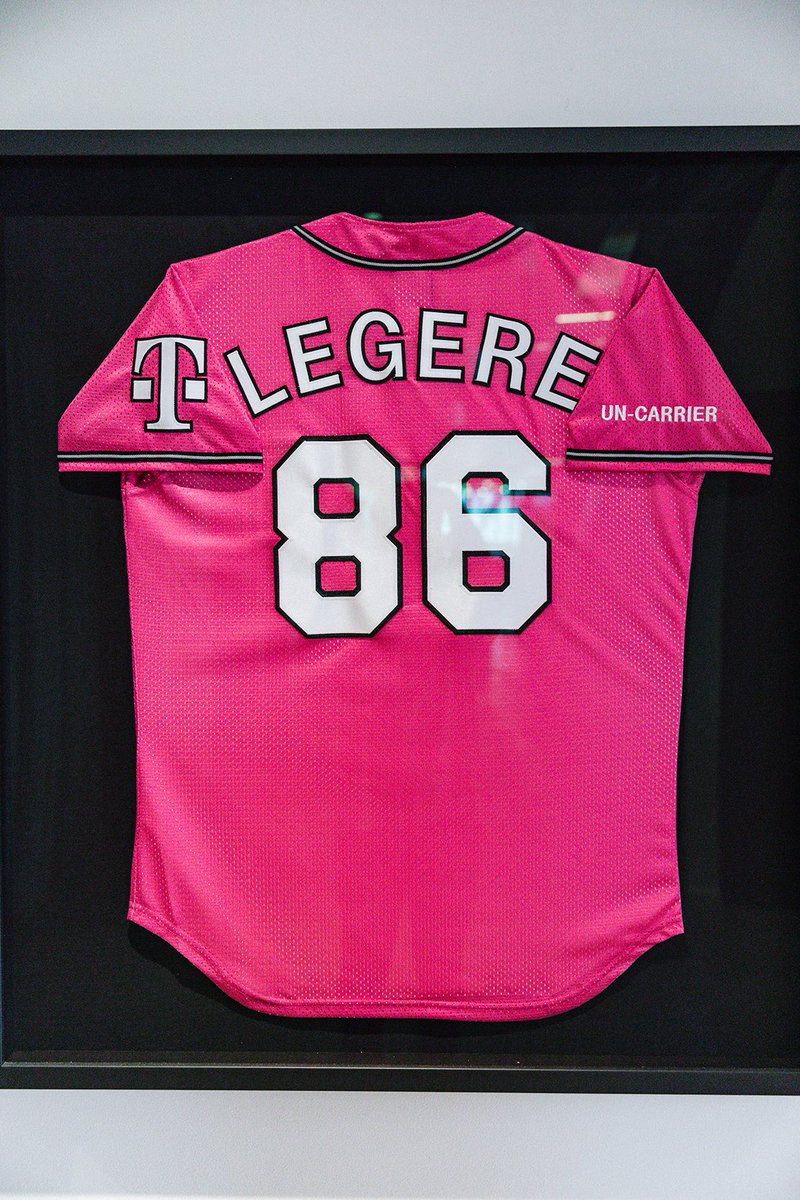 How cool is this wall at the new <a href="/TMobile/">T-Mobile</a> HQ?! I’m honored to be included ❤