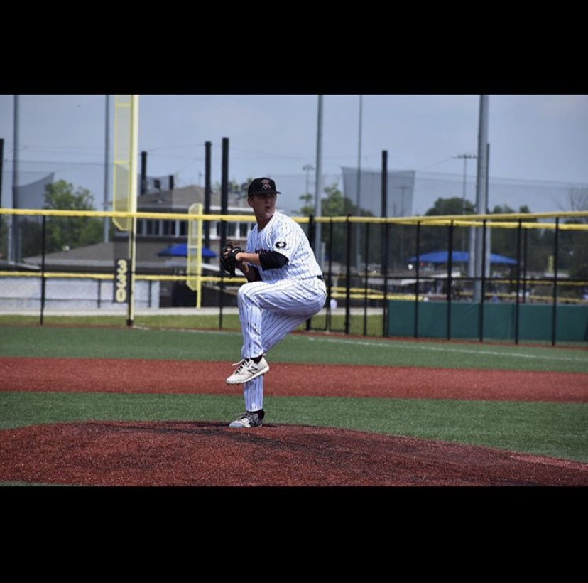 Taylor Ellis tweet media