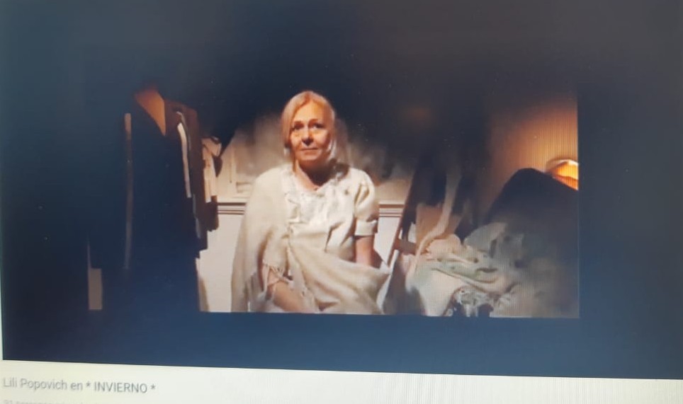 Para cerrar el día, ficción y apoyo al #teatroindependiente. 
Excelente interpretación de <a href="/lilipopovich/">Lili Popovich</a> en el unipersonal #Invierno 
No dejen de verlo. <a href="/AlternativaEsc/">Alternativa</a>