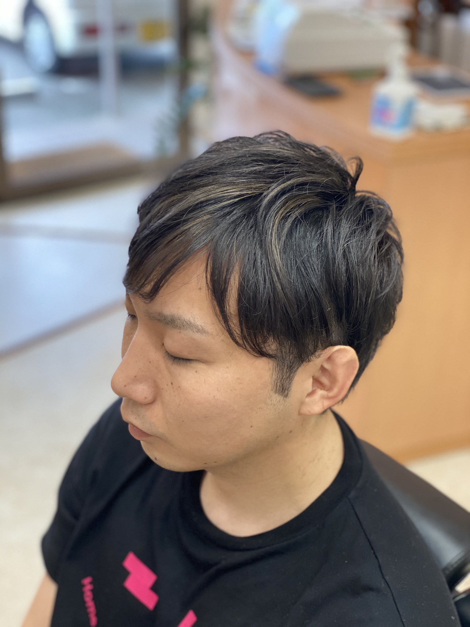 Hair Make Viho メッシュ インナーカラー 派手に見えない程度のメッシュ 何か物足りなかったので前髪にインナーカラーを入れてみたらいい感じになりました ˇwˇ 高知美容室 高知大学 メンズカラー メンズインナーカラー 1回生大歓迎 Hair Make Viho メッシュ インナーカラー 派手に見えない程度のメッシュ 何か物足りなかったので前髪にインナーカラーを入れてみたらいい感じになりました ˇwˇ 高知美容室 高知大学 メンズカラー メンズインナーカラー 1回生大歓迎