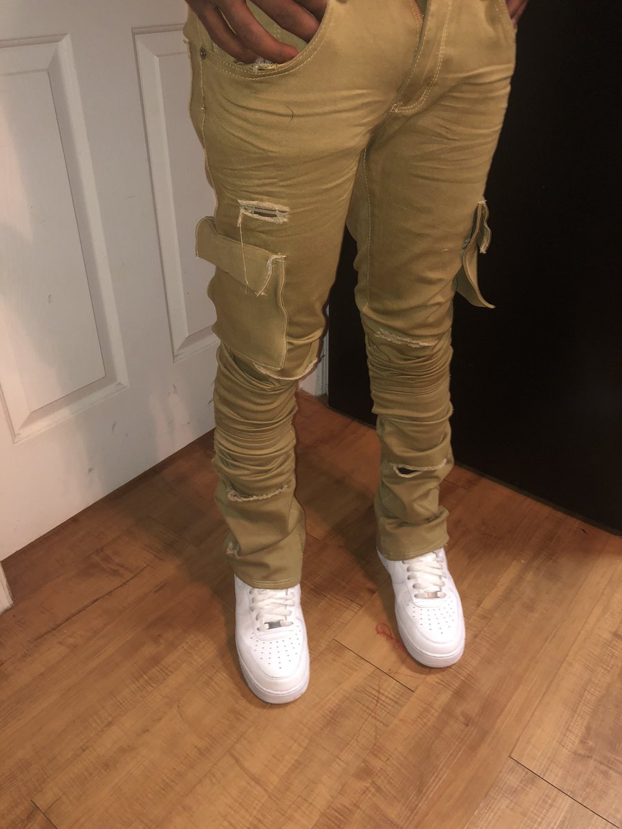 DatBoiNi's tweet image. Who want these!!!👀👀🔥😭