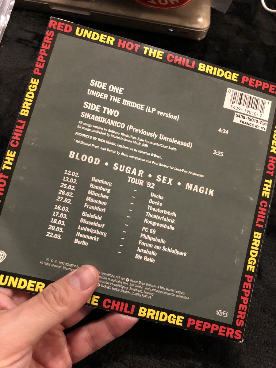 Singles 7'' de  #BloodSugarSexMagik Under The Bridge alemán, contraportada con fechas de la gira por Alemania.