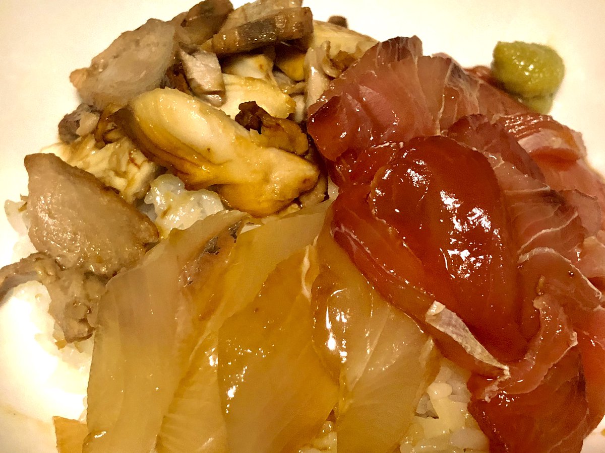 三角屋水産 地物の刺身を購入し 海鮮丼を作ってみました 今度は当社の焙りのりを使って和食屋さんで出してるような地物海鮮丼にチャレンジだ T Co F05oozgdsn 三角屋水産 西伊豆町 鈴木太郎商店 味蔵山 はんばた市場 焙りのり 三角屋水産 地物の刺身を購入し 海鮮丼を作ってみました 今度は当社の焙りのりを使って和食屋さんで出してるような地物海鮮丼にチャレンジだ T Co F05oozgdsn 三角屋水産 西伊豆町 鈴木太郎商店 味蔵山 はんばた市場 焙りのり