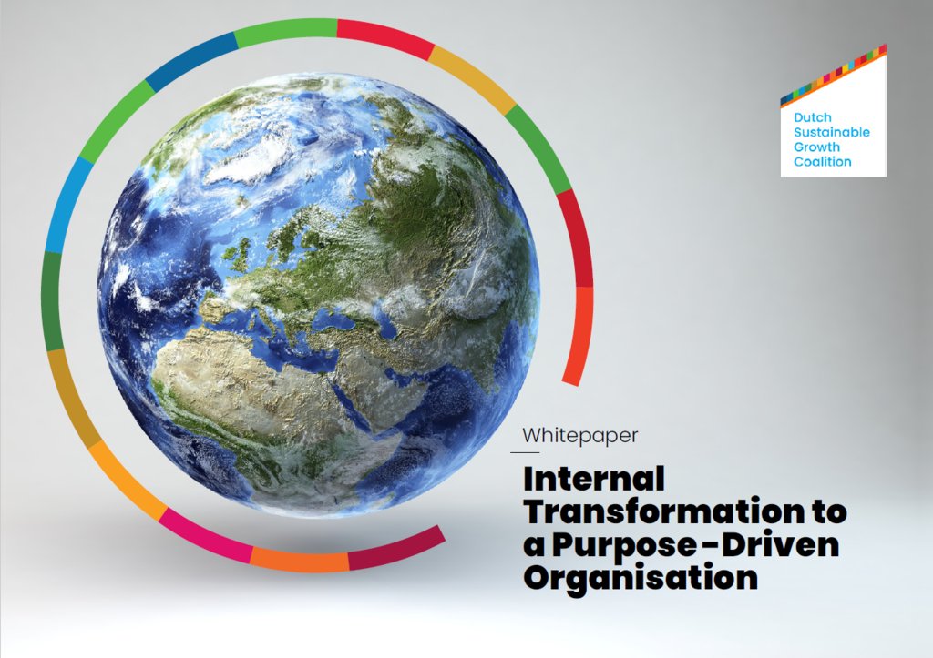 In onze nieuwe whitepaper delen <a href="/Shell/">Shell</a> <a href="/Heineken/">Heineken</a> <a href="/AkzoNobel/">AkzoNobel</a> @DSM <a href="/FrieslndCampina/">FrieslandCampina</a> <a href="/Philips/">Philips</a> <a href="/KLM/">KLM</a> <a href="/Unilever/">Unilever</a> best practices om anderen te inspireren duurzaamheidsambities om te zetten in concrete acties. #Stakeholderinclusiviteit #SDGActionDay2020 dsgc.nl/nl/nieuws/2020…