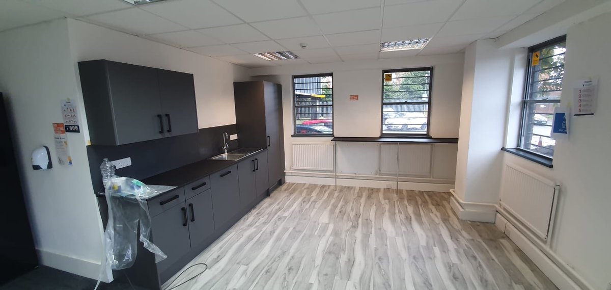 Arcadeoffice's tweet photo. Nearly completed pictures of the Colchester refurbishment.  We have also built glazed phone booths reusing glazing from the first floor, we will be adding glazed doors. More pictures to follow! #officedesign #Colchester #refurbishment https://t.co/KTJ4Nzv5ar
