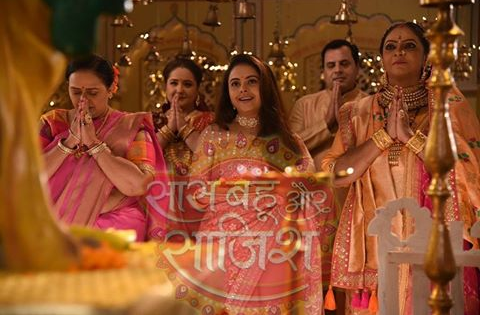 FilmyFiesta's tweet image. Saathiya 2 first look! #Saathiya2 #sathnibhanasathiya2 @Devoleena_23 #kokilamodi @StarPlus #Devoleena #gopibahu