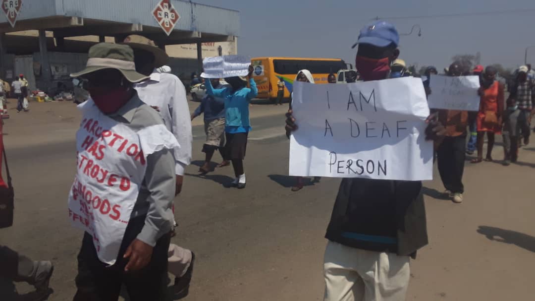 Being deaf is not a crime! Not investing resources to train teachers, service providers and citizens on sign language is the crime. For the longest, deaf people have been treated as 2nd class citizens &amp; cannot access services. This has to change
#TheMarchIsNotEnded