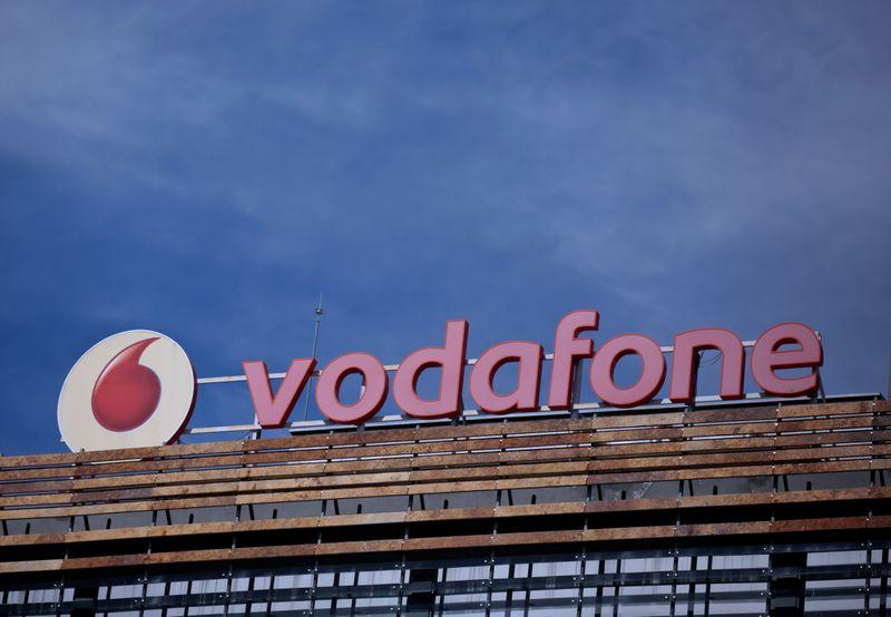 Vodafone in talks to buy MasMovil: El Economista newspaper https://t.co/6q6pPl1e4G https://t.co/y9qRBa7PXB