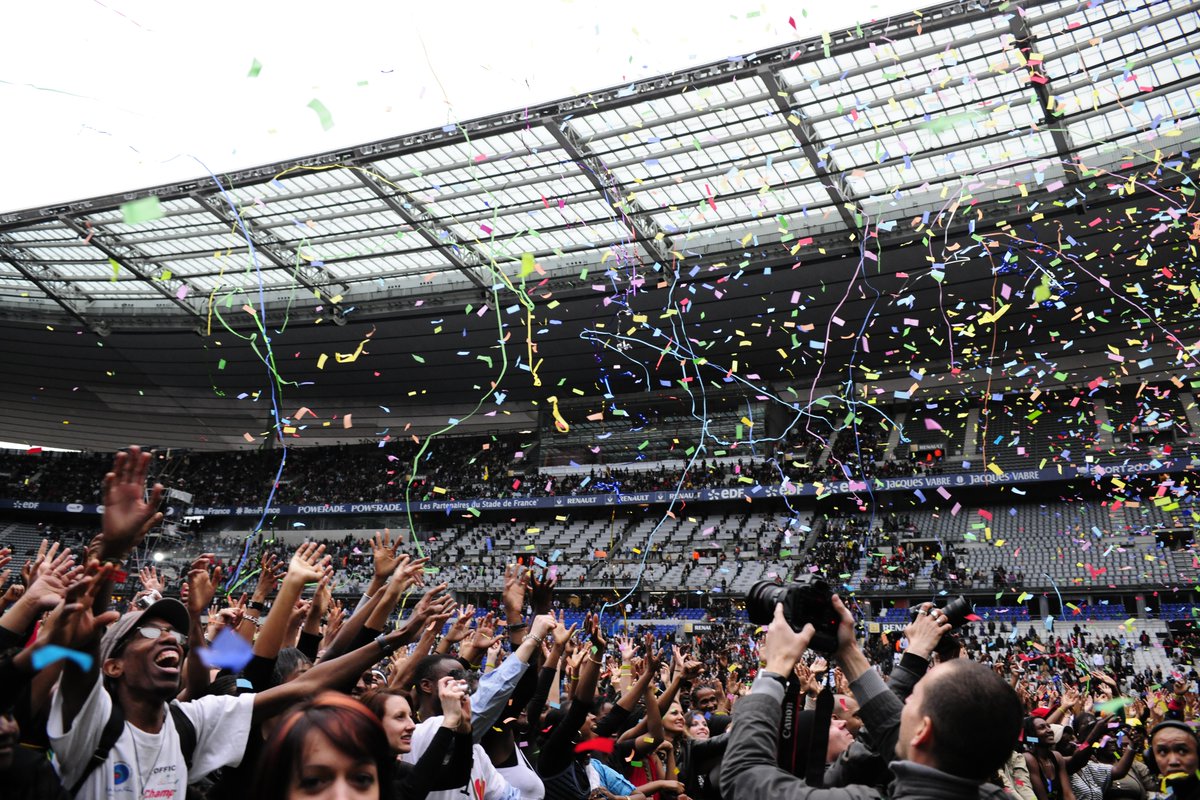 StadeFrance's tweet photo. Quel évènement vous vient en tête quand vous voyez cette photo ? 🤩 https://t.co/ZMtGxo0oDl