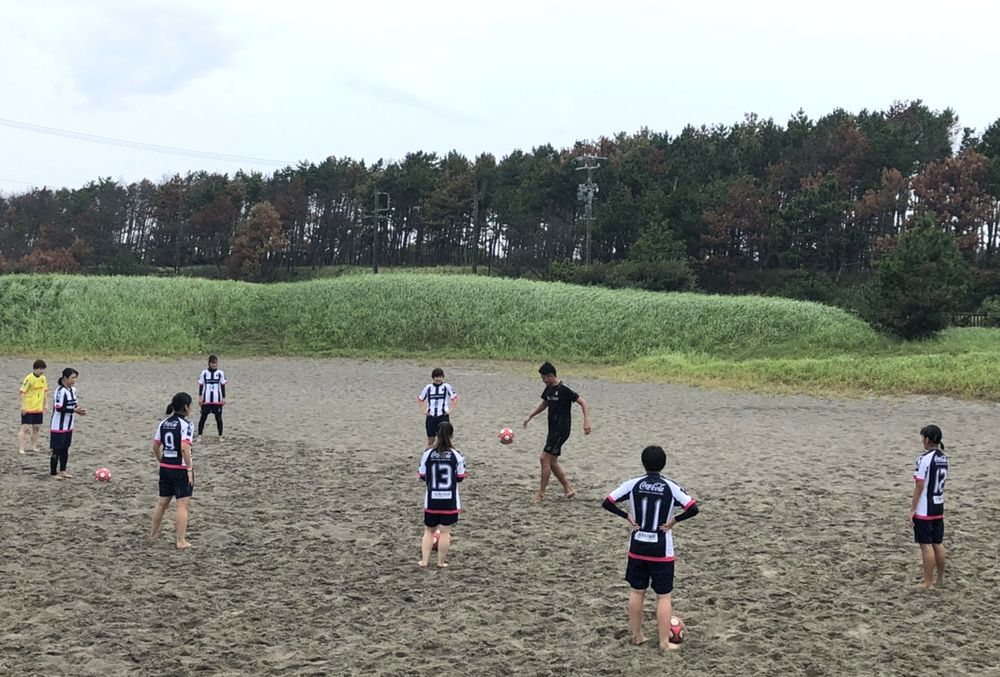 9月22日　ビーチサッカー練習会
＠ふくっぱ

雨の中でしたが、楽しく練習できました！

#アスレジーナ　#ビーチサッカー　#ふくっぱ