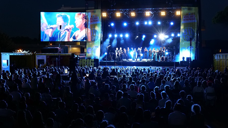 #BigTour  #ReworldMedia #ReworldMediaProximite #bpifrance Franc succès (malgré le Covid-19) pour le Big Tour  qui s'est achevé à Paris. Une tournée de Bpifrance en partenariat avec Reworld Media Proximité et Télé Star. 🇫🇷 bit.ly/3mNTT1j 👉 bit.ly/2ExbERf