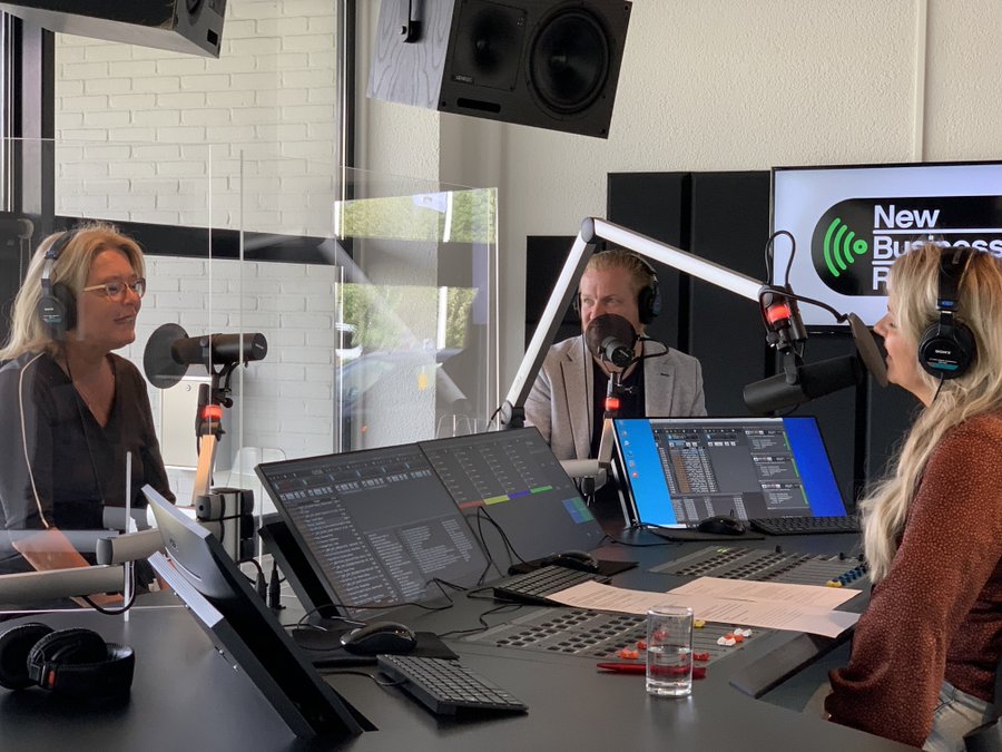 Met welke technologische zorginnovaties houden wij ons momenteel bezig? Martine Hauwert bespreekt het met  
<a href="/JorritEbben/">Jorrit Ebben</a>
 en Brigitte Boon in deze Let's Talk Business op newbusinessradio.nl/player! Gemist? Geen punt, de delen binnenkort de link om de podcast terug te luisteren.
