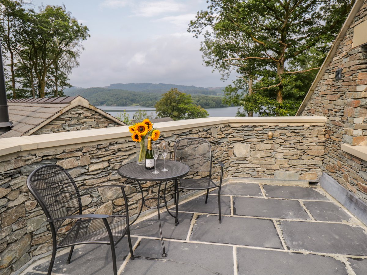 Cottages For Couples tweet media