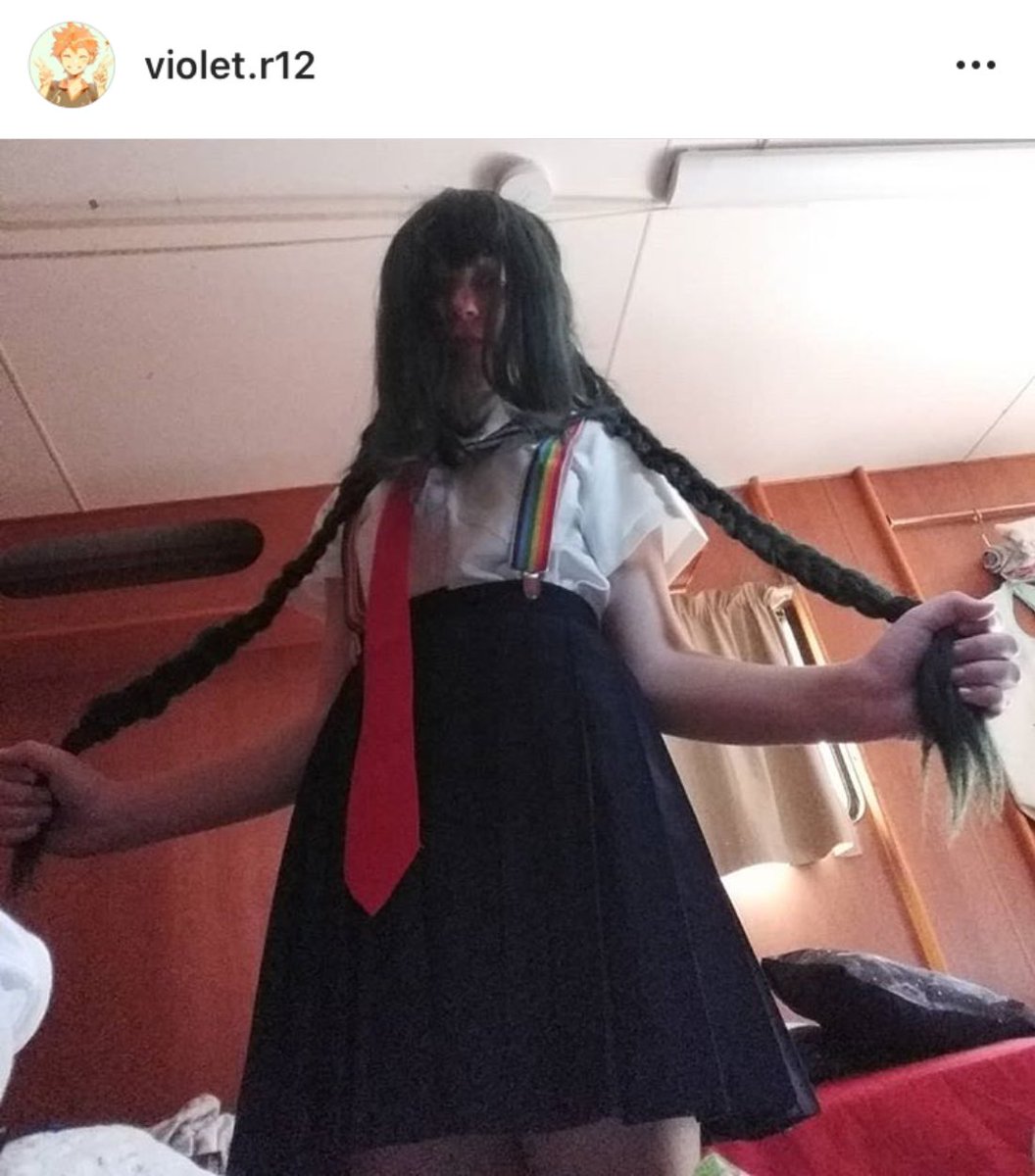 violet26861's tweet photo. (Froppy &amp; Midoriya cosplay from #bnha 💚💚💚) From a friends bday party 🥳😖 https://t.co/VUy0oGeUDS