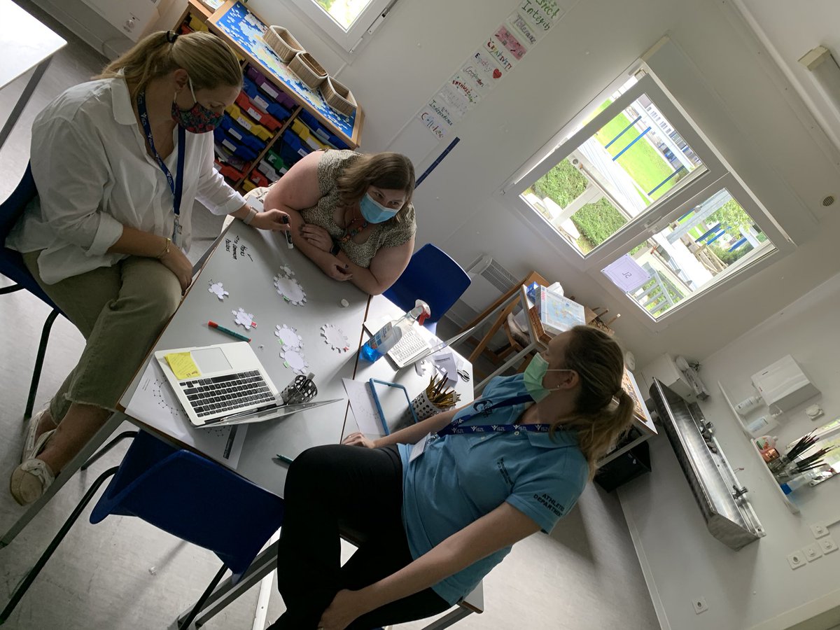 DaveSecomb's tweet photo. Senge: Our credibility and capability as educators is rooted in our ability to engage with what we teach. G5 team ‘doing the maths’ to check their own understanding, look for multiple entry points and consider what resources will be required @karenalynn @kmatthewsed @sjosborne12 https://t.co/bNUyctpDFh