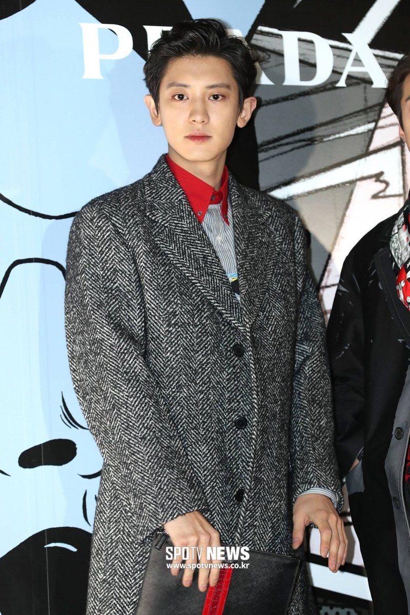 theseoulstory's tweet photo. EXO Chanyeol will be the 4th member to have his own 'Heart 4 U' following Xiumin, Chen and Suho

The show will be released in October, according to this article

Source: https://t.co/ZRqIgHUhAi https://t.co/eittxR5mhr