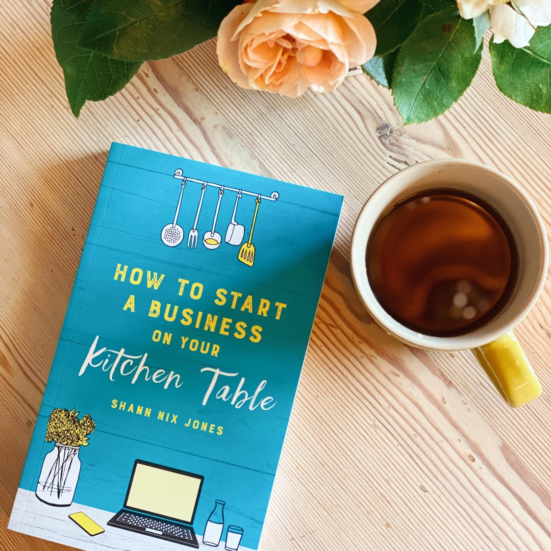 It's Book Club day! 📖 We're going to discuss Step One: Clear Your Table! If you feel overwhelmed right now - this is for you. One step at a time - we'll take this journey together! 💚 You can sign up to join the Book Club here:  ow.ly/5oHK50ByWEb