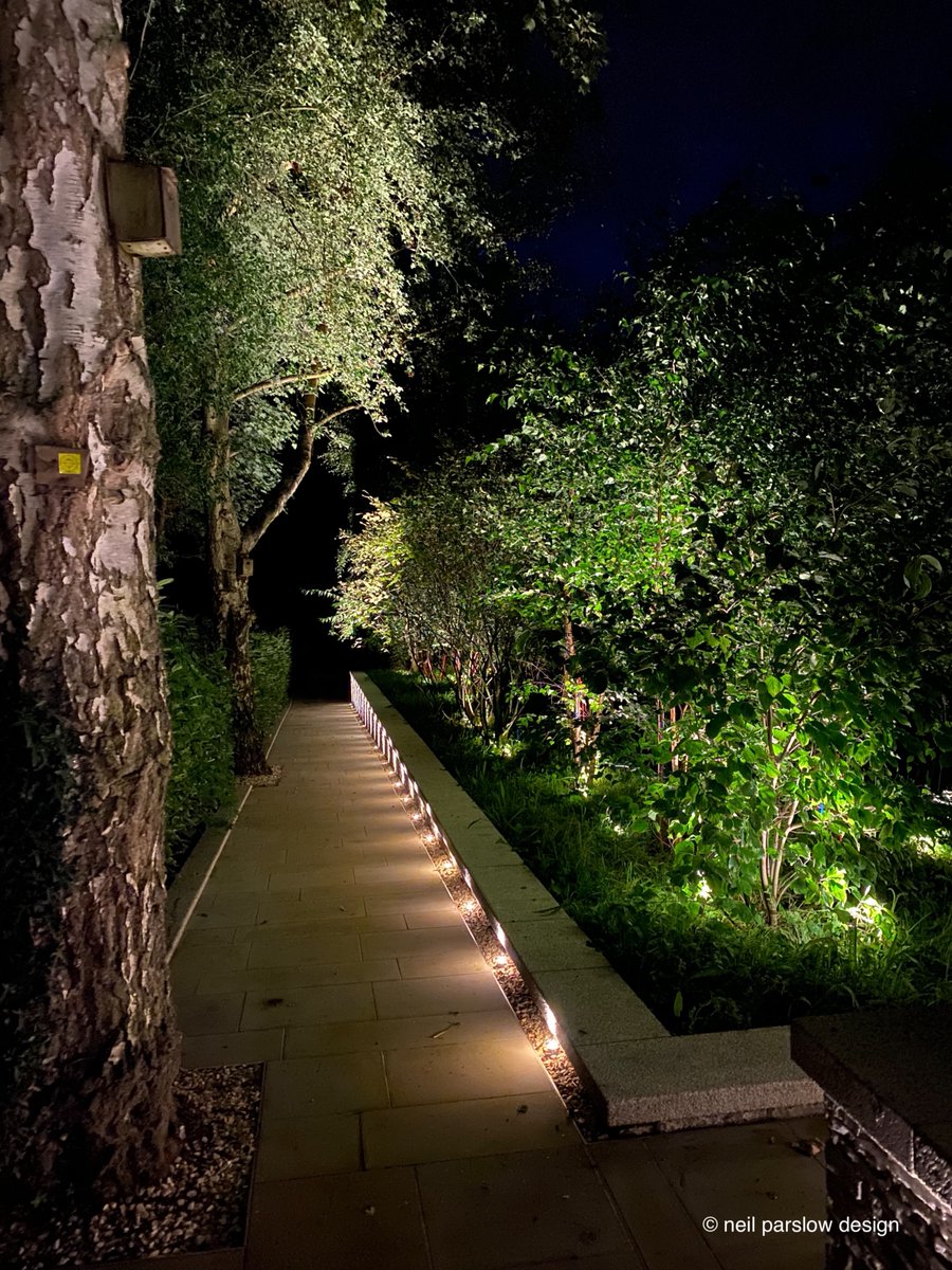 ArbourLandSol's tweet photo. Wow the transformative powers of garden lighting!  Enjoy our latest blog on the subject, which some fantastic images of designs by Neil Parslow @lightvisualsuk   
https://t.co/zrXYw92gJV
#landscapeindustryspecialists #landscapeconstruction #gardendesign #lightingdesign https://t.co/yaD6LkNFzC