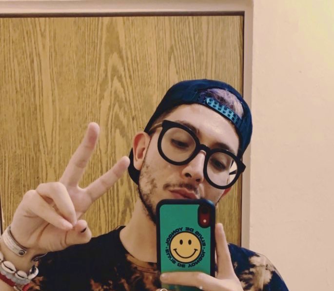 elvisdeyongol's tweet photo. ✌🏻 https://t.co/W3XvtJkMS4
