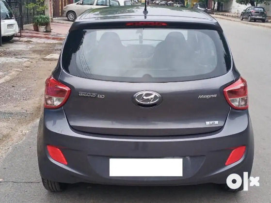 AutoAdvisorInd's tweet photo. 𝐇𝐘𝐔𝐍𝐃𝐀𝐈 𝐆𝐑𝐀𝐍𝐃 𝐈 𝟏𝟎, 𝟐𝟎𝟏𝟔, 𝐏𝐄𝐓𝐑𝐎𝐋
𝘾𝘼𝙇𝙇 𝙐𝙎 𝙊𝙉: 99999 21 021
#AutoAdvisor #AutoAdvisorIndia #PreOwndCar #UsedCar #CarAdvisor #BuySellCar #CertifiedCar #Hyundai #HyundaiGrandI10  #CNG #DieselVariant
https://t.co/ZBj6GVnf0k
autoadvisordelhi@gmail.com https://t.co/FgWkIO1I9f