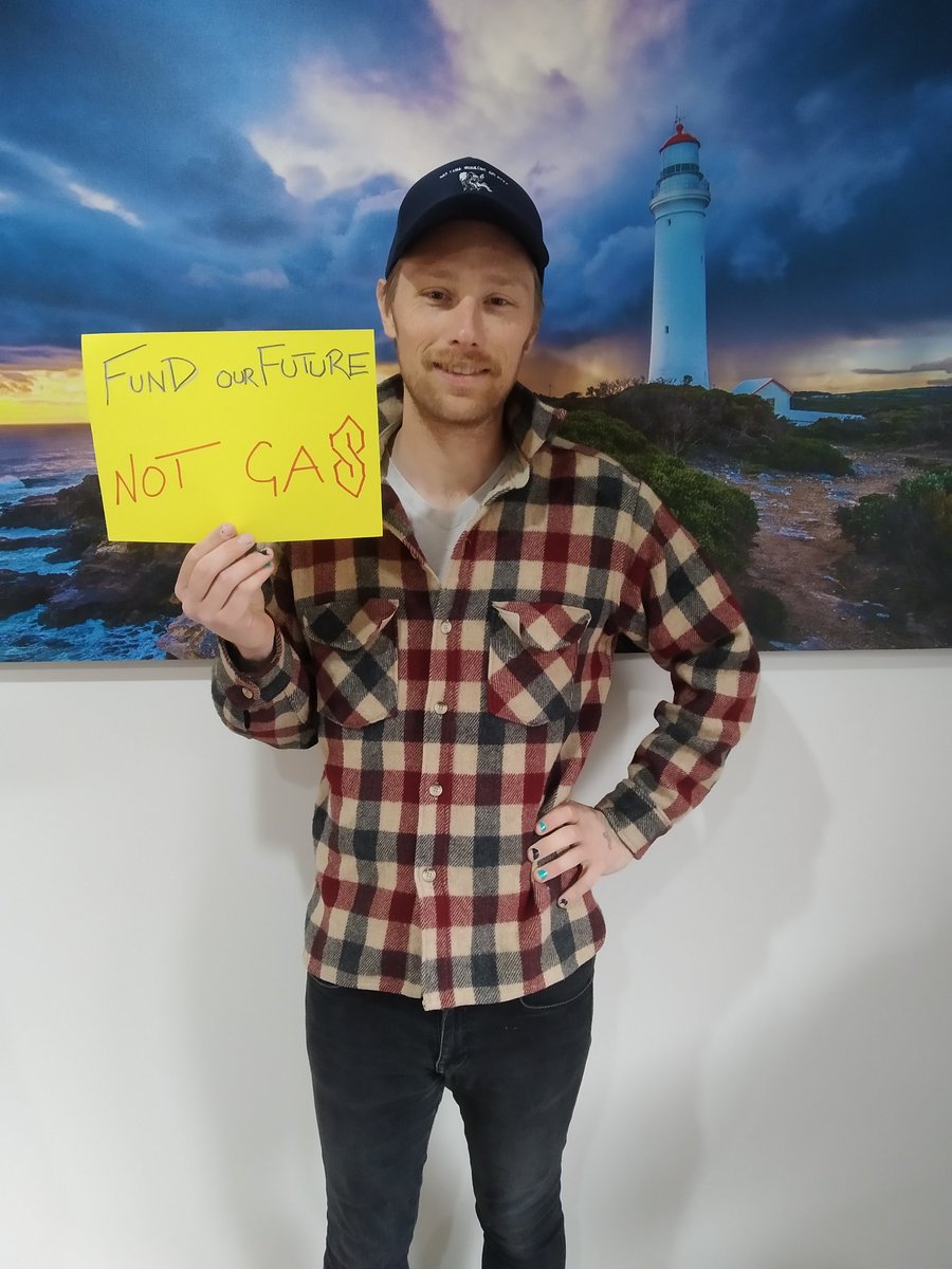 Cory_Wolverton's tweet photo. Let the Federal Government know, gas is not the future. Australia needs a transition to renewable energy.

Today is a global day for climate action and to say no to gas.

#Greenthebellarine https://t.co/hazqWHZzxI