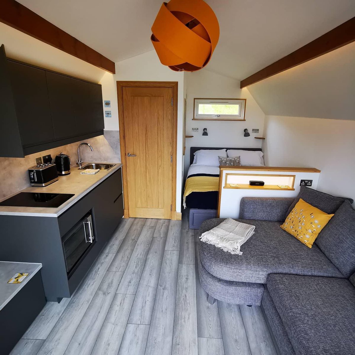 Immensely proud of Lennox family opening new hand built glamping barns today @LennoxOf. Our #Agritourism monitor farmers have put blood sweat &amp; tears into this new venture.  <a href="/agritourismmf/">@agritourismMF</a> @FergusEwingMSP <a href="/ScotAgritourism/">Scottish Agritourism</a>  @RuralLeaders <a href="/NFUStweets/">NFU Scotland</a> <a href="/st_alliance/">ST Alliance</a> <a href="/lovelochlomond/">Love Loch Lomond</a>