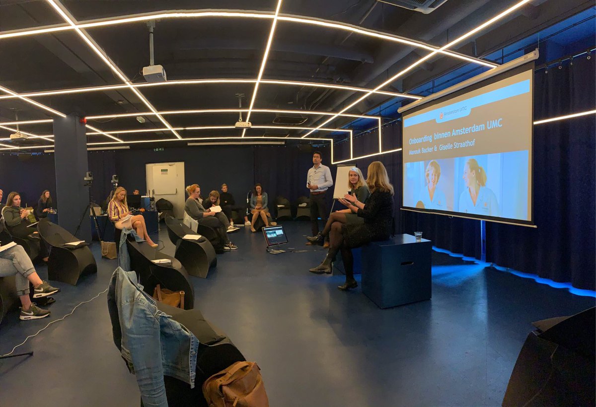 ManoukBacker's tweet image. Weer eens live mogen spreken op 1,5 meter afstand over ons onboarding programma op beter werven in de zorg. #beterwerven20 #warmwelkom #inspiratie #amsterdamumc