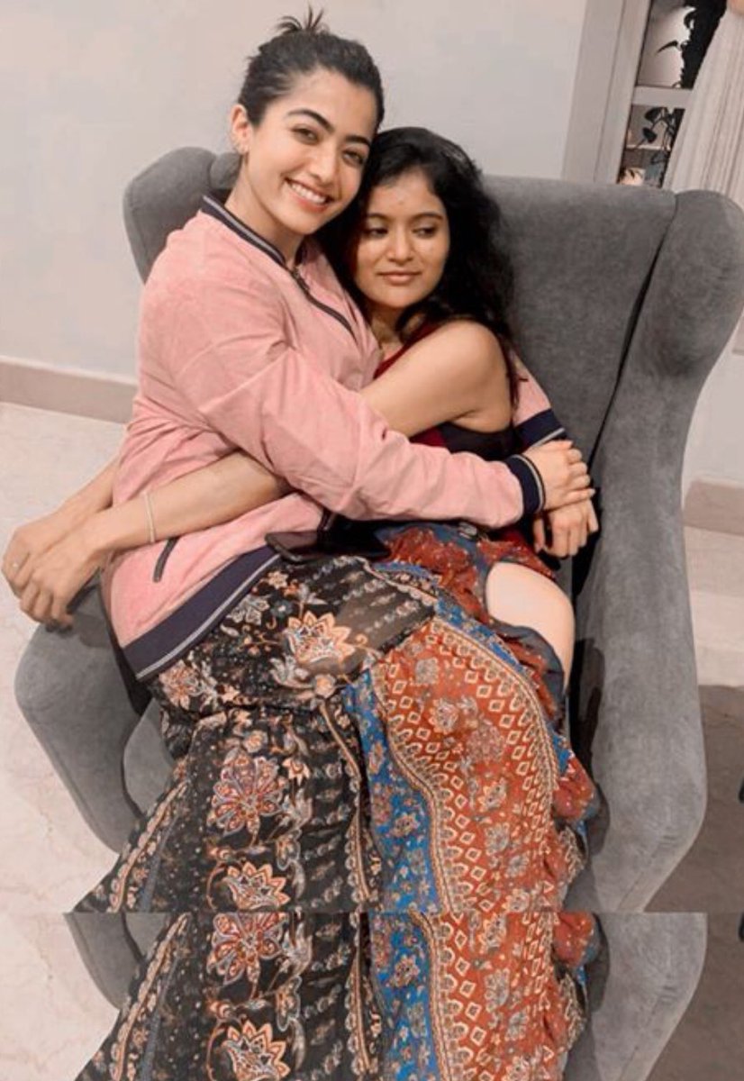 Besties? Nah! They are more like a Family❤️.. <a href="/iamRashmika/">Rashmika Mandanna</a> <a href="/shravyavarma/">shravya varma</a>
