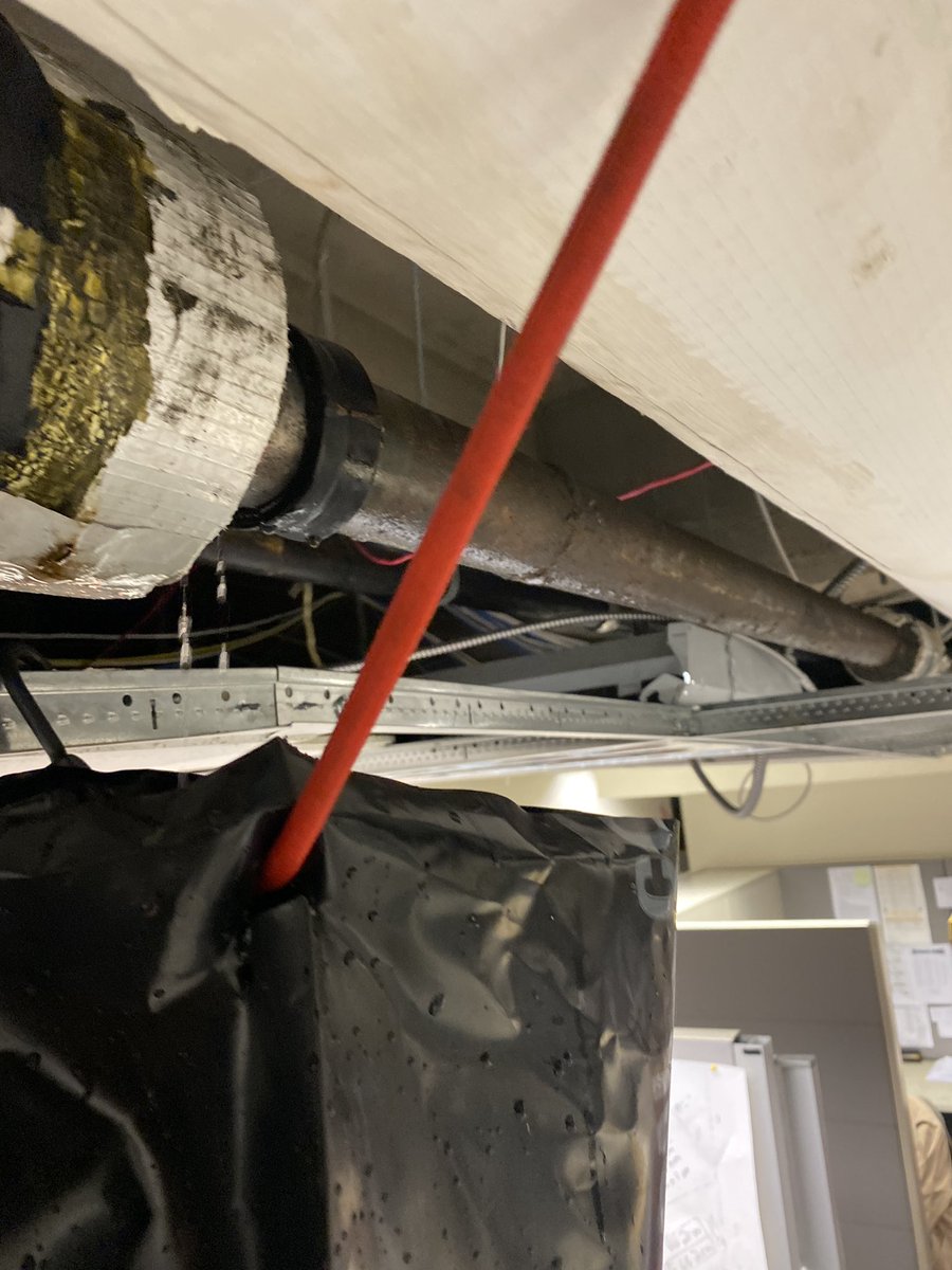 FKN_TO's tweet photo. Replaced 9’ of 2-1/2” black pipe. First time doing black pipe on my own. A little nervous, but somehow I always remember back to the days at my old company. Til this day, I’m glad I got to experience and learn from my mistakes a lot there. Thanks for taking the chance on me. https://t.co/uGoqIqCSzV