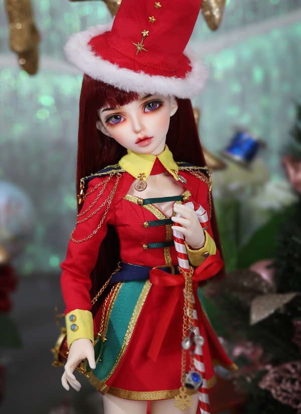 Chinabjd8's tweet photo. celineのクリスマススーツ 
2020年には3か月ぐらい残っています。新型クラウンウイルス、できるだけ早く勝つことを望んでいます。
#BJD #BJD WIG #BJD SHOES #BJD DOLL #celine #minifee #Satani #chloe #Christmas #lati #realpuki #tako #球体関節人形　#うちの子可愛い

https://t.co/XWh5PYJvSj https://t.co/EgxOG69RcG