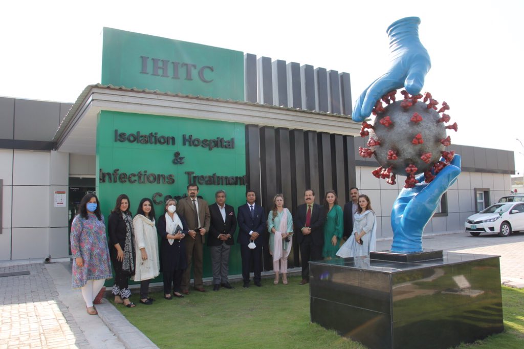 Member DRR. NDMA Muhammad Idrees Mehsud and Prof Dr. Iqbal Director ICCBS, Karachi University sign MOU for research and knowledge exchange in field of natural and man-made disasters.#NdmaPk #ICCBS