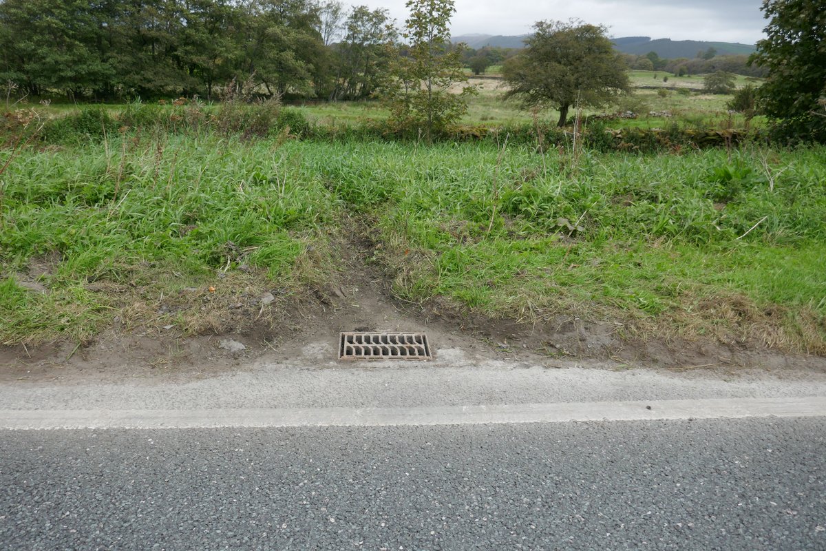 TheLengthsman's tweet photo. Good start to the day ~ message from #LowickParish to say my work helped remove the flooding on the A5092 in minutes ! 👍 https://t.co/17O9z7RRvI