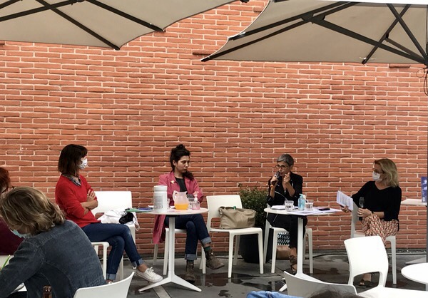 Interviewées par  @emmanuelleDR et  @SoArutunian , Marlène Coulomb-Gully chercheuse au  #LERASS  @UTJeanJaures qui a contribué au développement en France des travaux sur le genre et les médias et la journaliste Sophia Marchesin
