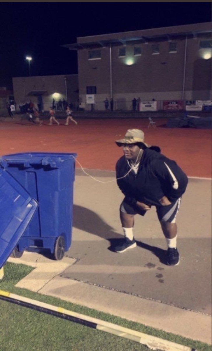 Caprice3502's tweet photo. :Dear Black Men and Women

Y’all trash if you support Tory.

                                             PS...🗑 https://t.co/myMUKvedvN