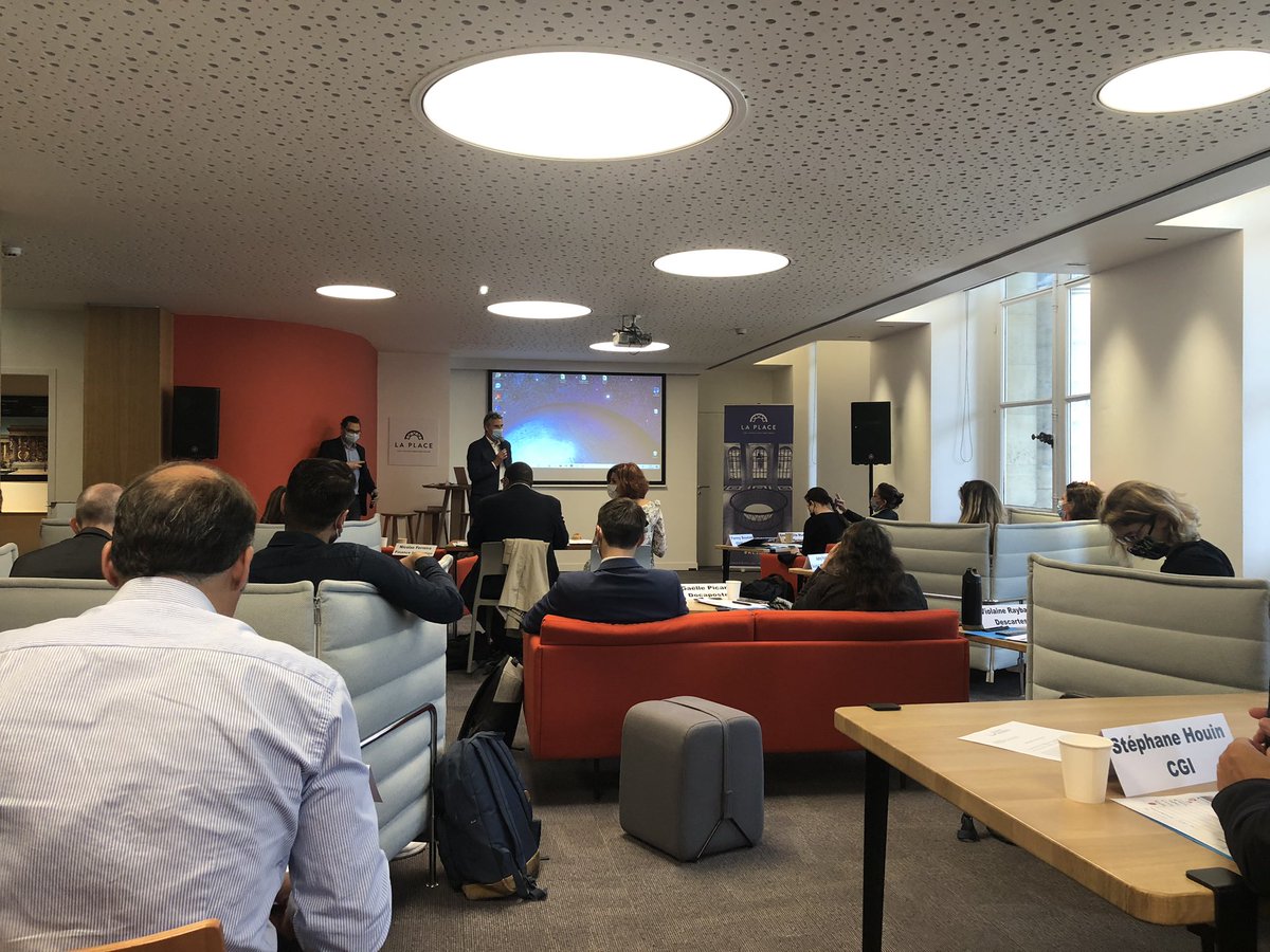 On the jury this morning for the #financeinnovation Insurtech of the Year prize at La Place