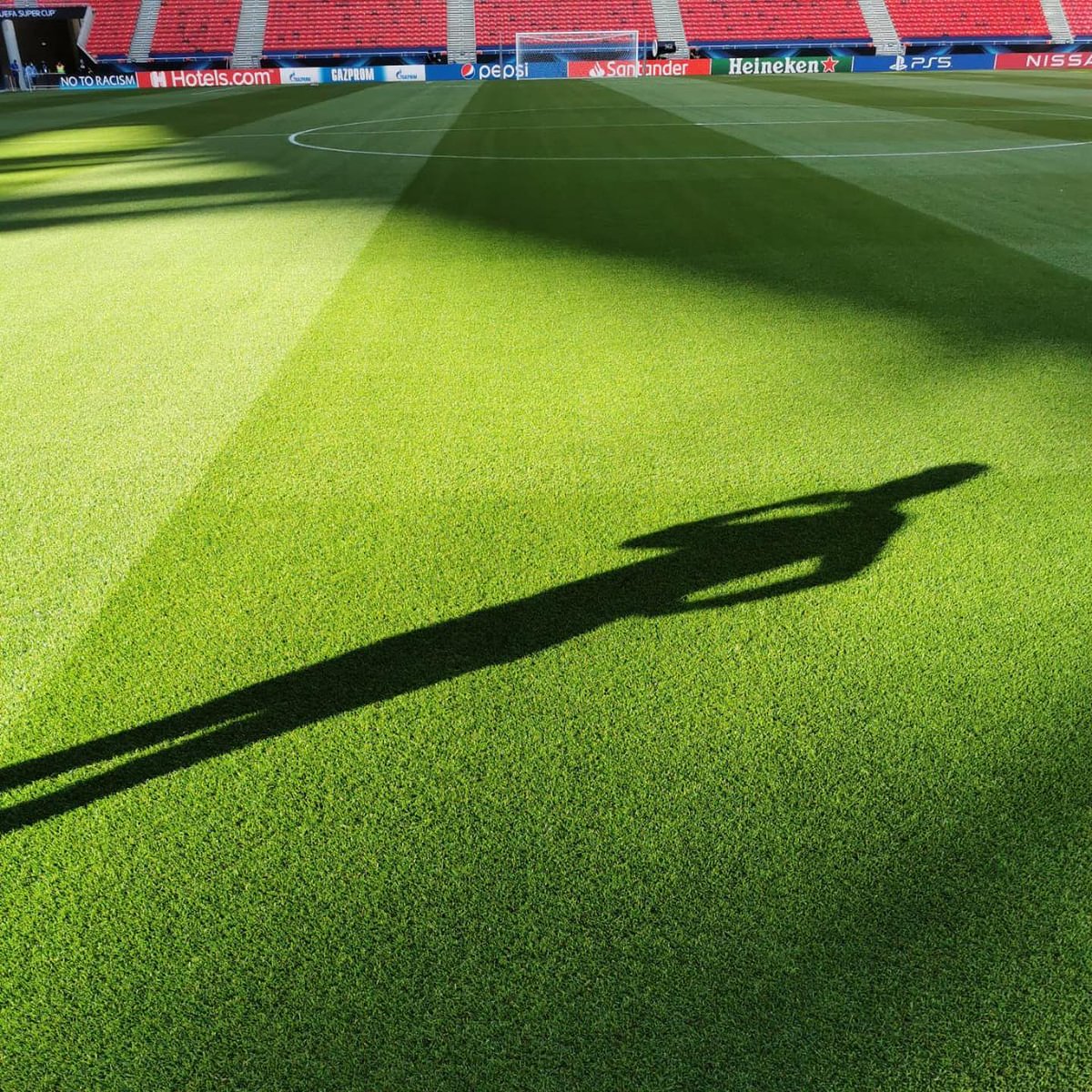 Raw Stadia (@rawstadia) on Twitter photo Congratulations to the Puskas Arena and @gardengroup_hun for a fantastic surface for tonight’s #uefasupercupfinal #bayernmunich #sevilla #rawstadia Congratulations to the Puskas Arena and @gardengroup_hun for a fantastic surface for tonight’s #uefasupercupfinal #bayernmunich #sevilla #rawstadia
