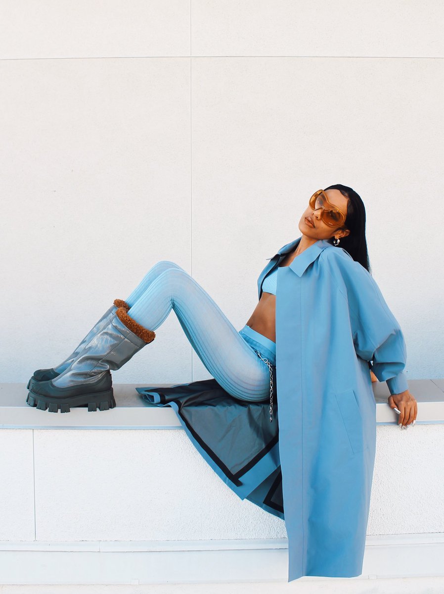 StreetFashion01's tweet photo. SPOTTED: Aleali May wearing Full PRADA SS21!🖤 https://t.co/FN7xnv5mWQ
