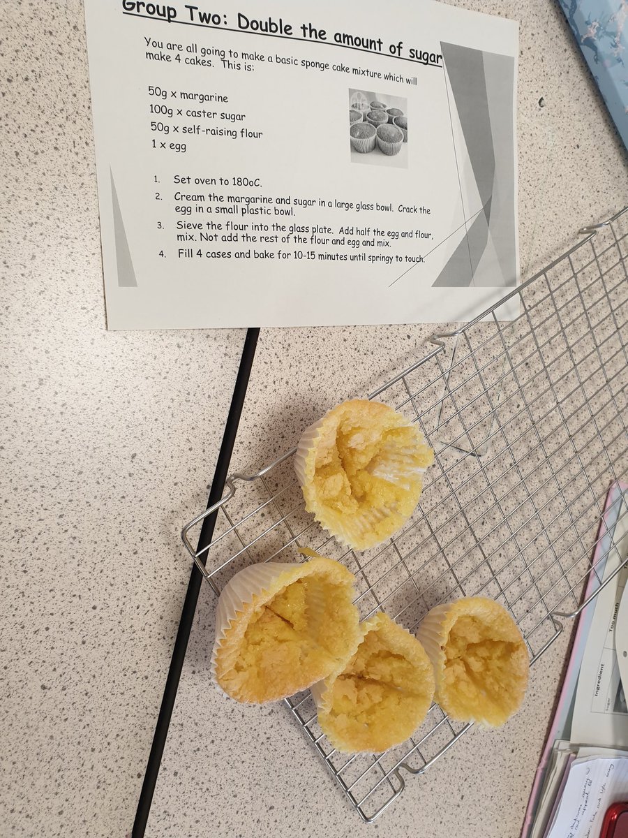 misssalvanou_he's tweet image. S4 HFT learning about how proportions of ingredients affect the overall product. #healthandfoodtech #homeeconomics #functionalproperties #weareFHS