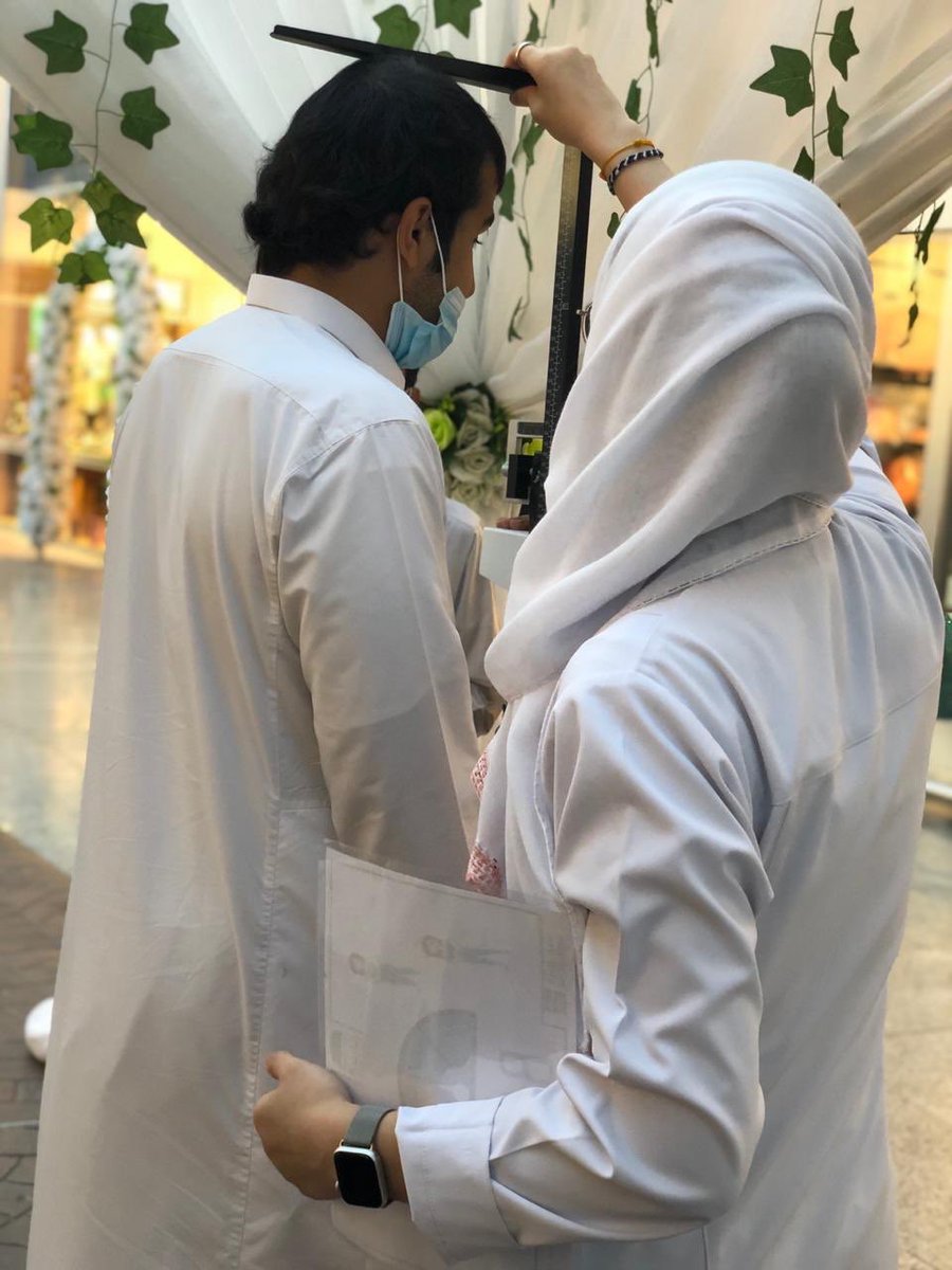 صور من يوم أمس الخميس للحملة الصحية التوعوية بمدينة الطائف في :
📍فالي سنتر 
📍تيرا مول 
عطاء لا محدود من أبطال فريق مَدَد الصحي التطوعي بالطائف 😍🇸🇦
 
#اليوم_الوطني_السعودي90