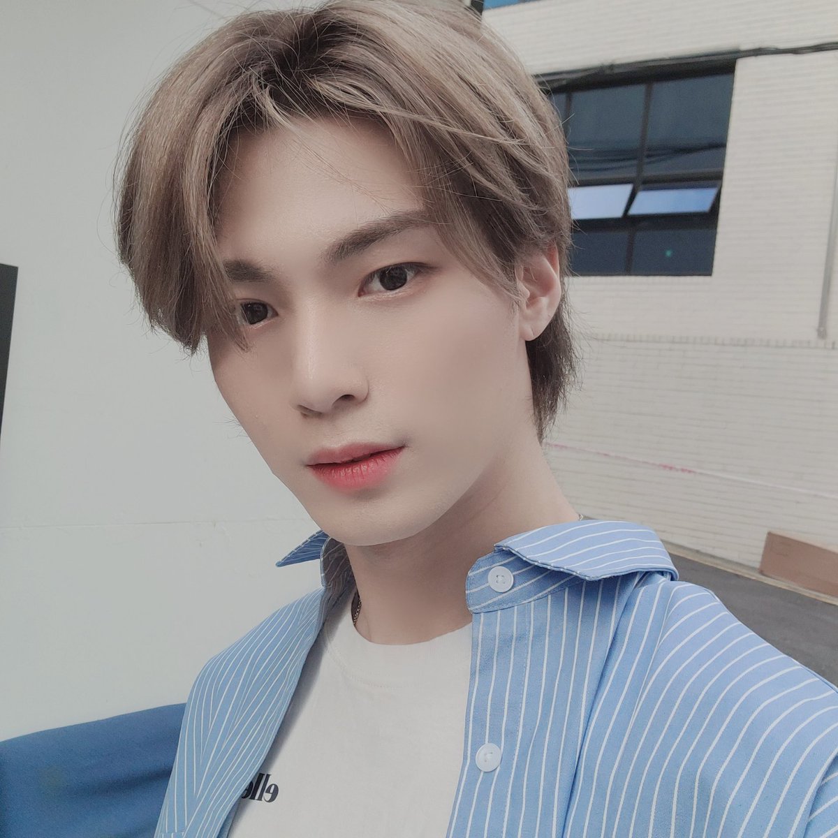 7OC_official's tweet image. [#한겸]

10시10분에 인스타라이브에서 봐요♡

#세븐어클락 #송한겸 #로즈 #♡ #0,1