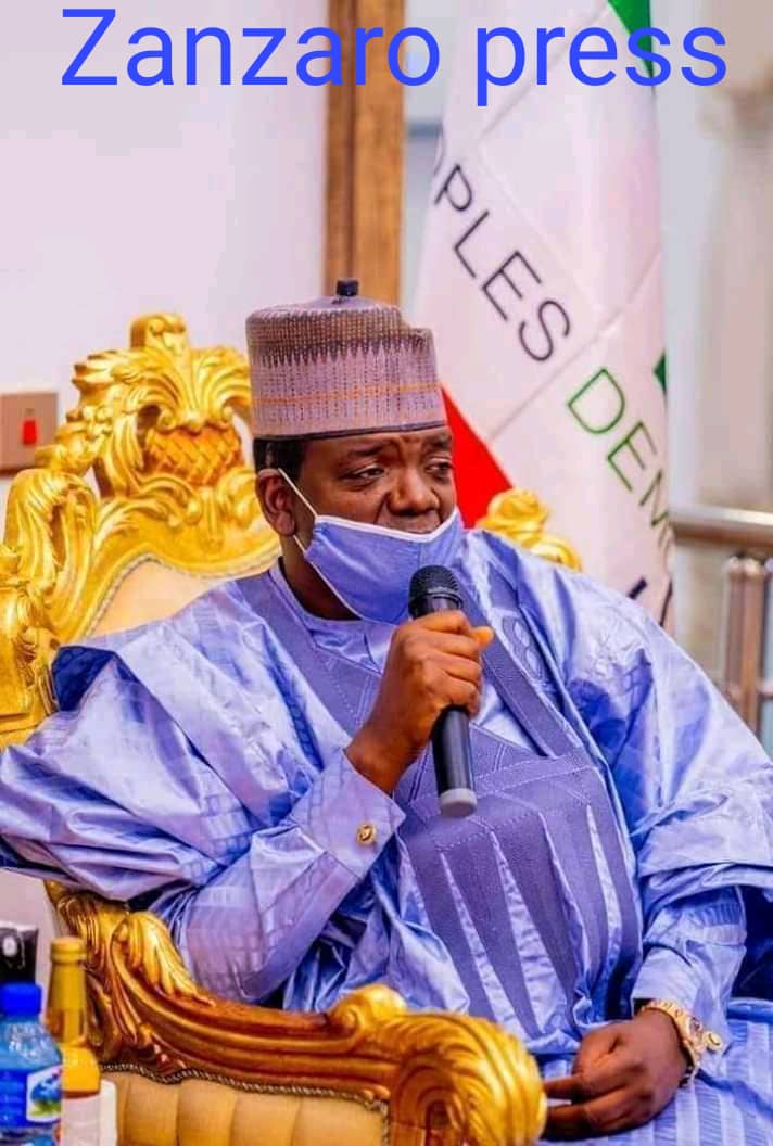 AmmarAnka's tweet photo. Alhamdullahi da samun Matawalle 

_Domin a cikin fadin jahar zamfara hukumar 14, 147, mazabu 2516 babu inda Alkhairin gwamna matawalle bai Kai ba musamman aikin hukuma shirin Z-sip Wanda gwamna matawalle yakeyi na baiwa matasa kudi 10,000 duk qarshen wata

Dodo face to face https://t.co/CkLtAx6A1p