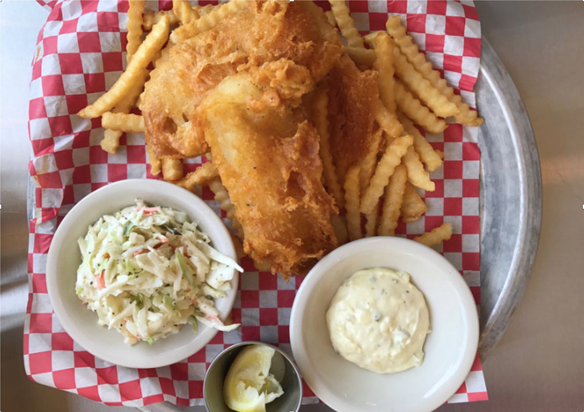 Grab some Fried Fish Friday!  #infatuation #ritual #eatthis #noms #foodphotography #friedchicken #hotchicken #chickenlover #friedfood #friedfish #fishfry #fishandchips