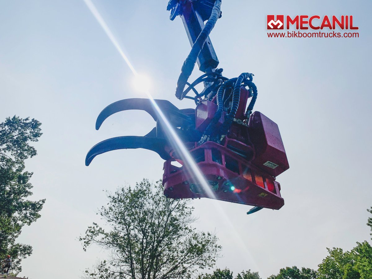 Thank you to Wes and the Advanced Land Management crew for allowing us to spend time in capturing your amazing team on film at work in the hills of Virginia. It was amazing to watch the safety and professionalism of your operator handle The BIK TC-170!