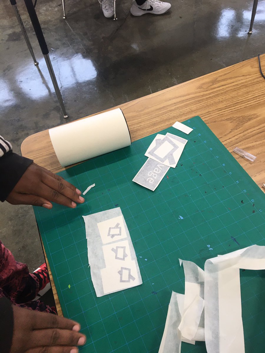 BrainerdVWeLab's tweet image. Student making his logo for a YT channel a reality! Excited to share stickers with family this weekend