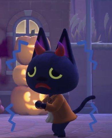 mewseille's tweet photo. halloween kiki!!! rt if you agree 🥺 https://t.co/7owVwVfv6Y